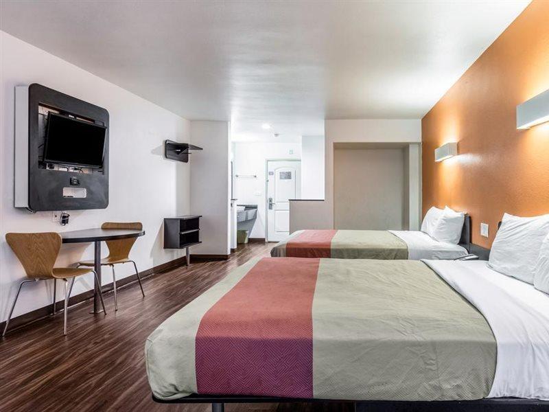 Pacific Inn Oceanside Bagian luar foto