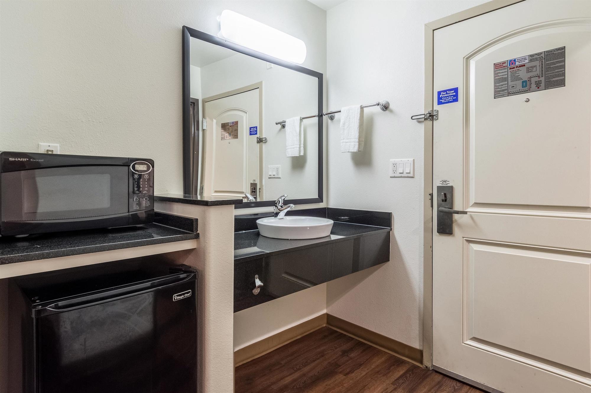 Pacific Inn Oceanside Bagian luar foto